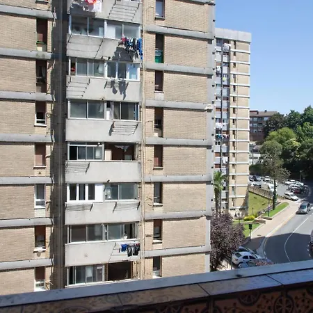 Acogedor A 10 Minutos En Coche Del Centro De San Sebastian, Incluye Parking En El Centro De San Sebastian アパート *