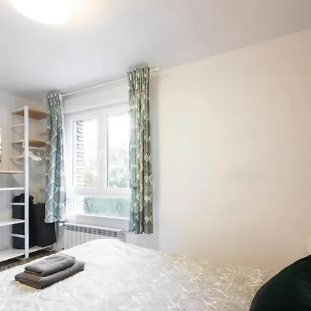 Acogedor A 10 Minutos De La Ciudad Apartment Renteria
